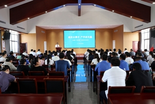 党委书记席海涛带队赴礼嘉镇参加...