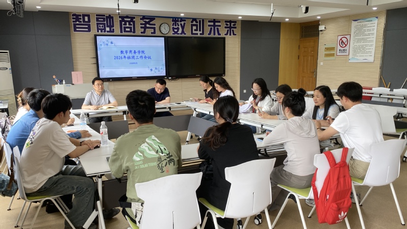 筑牢思想阵地，深耕社团赋能——...